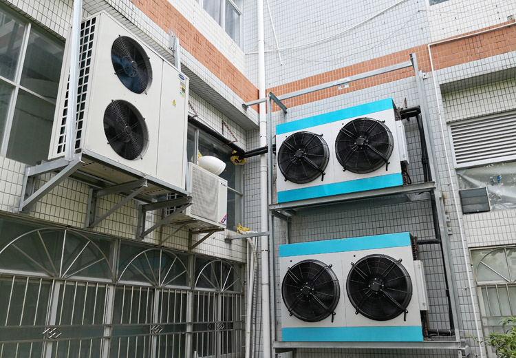 精密恒温恒湿净化空调室外机龙图现场